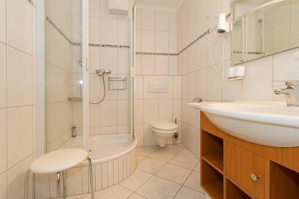 Apartmenthaus Atlantik Apartmenthaus Atlantik 213 Kuehlungsborn Ngoại thất bức ảnh
